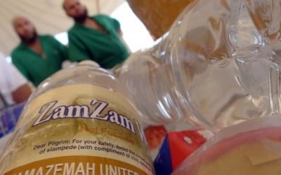 Jamaah Haji Dijatah Bawa 5 Liter Air Zam-Zam